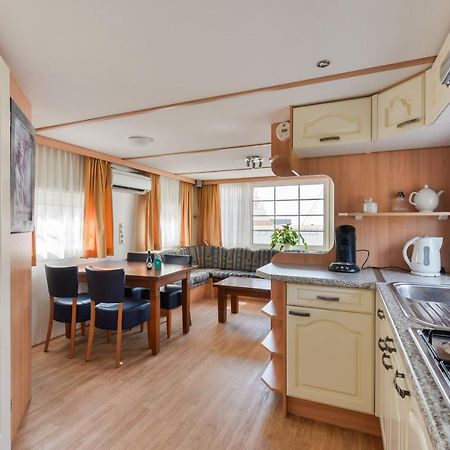 Chalet For 2 At The Beach Villa Zandvoort Exterior photo